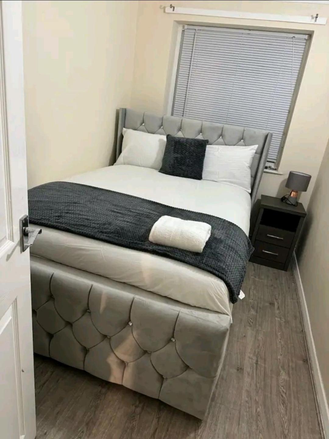Lovely 2-Bed Apartment In Knowle Solihull Kültér fotó